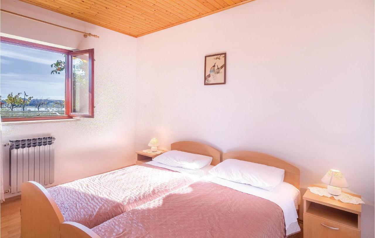 Awesome Apartment In Pula With Wifi Ngoại thất bức ảnh